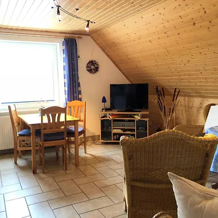 Mit Garten Apartamento