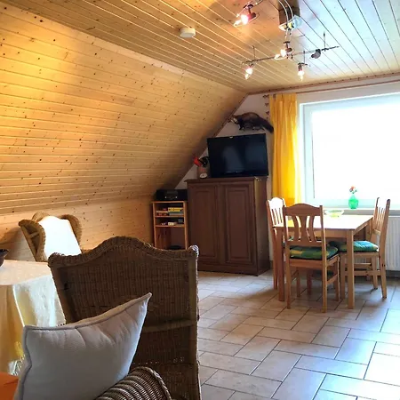 Apartment Mit Garten Wieck