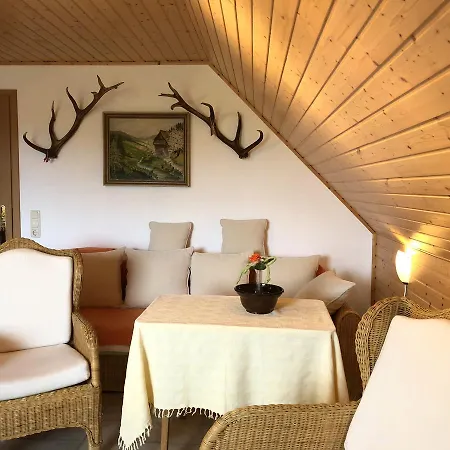 Appartement Mit Garten *